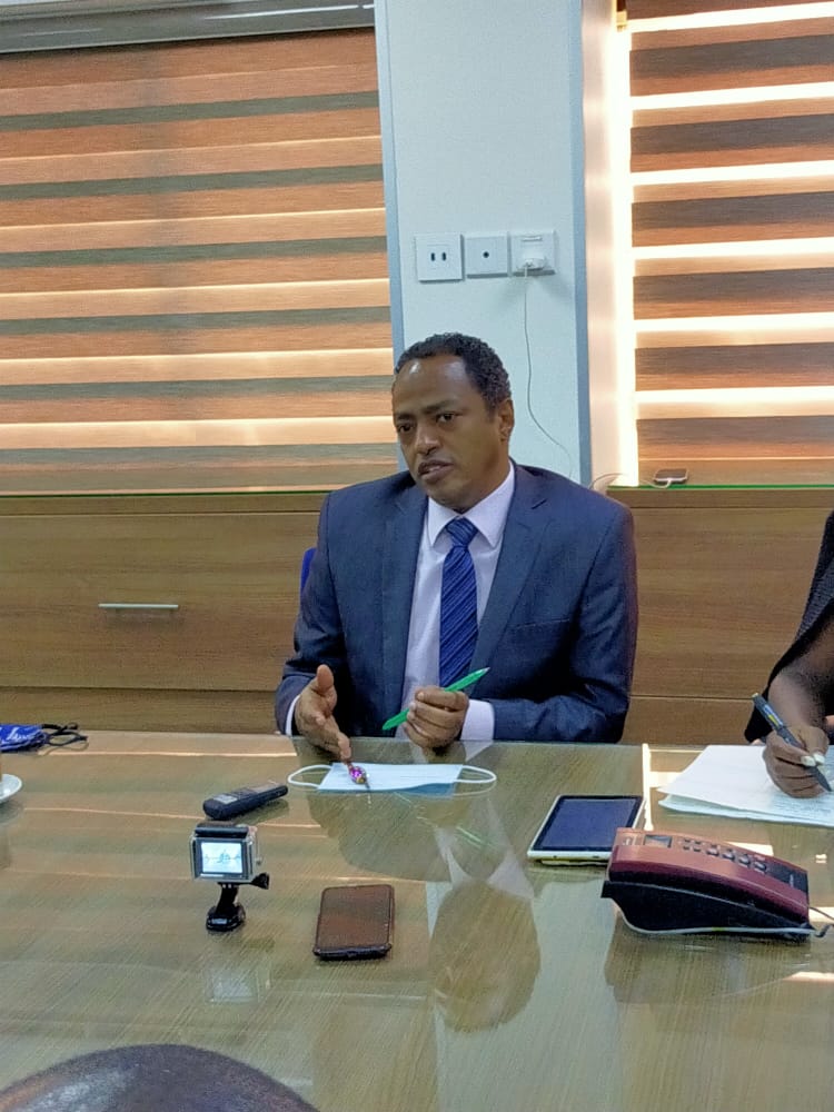 EgyptAir GM Receives Excellence Award, Unveils 50% Discount and Extra Baggage for Easter Holidays – By Daisy BARRO